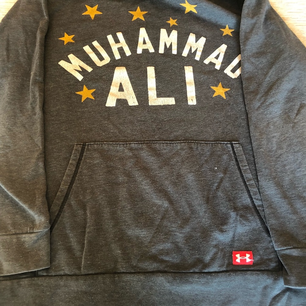 Muhammad Ali Roots of Fight Under Armour Pullover Hoodie Large Float Butterfly